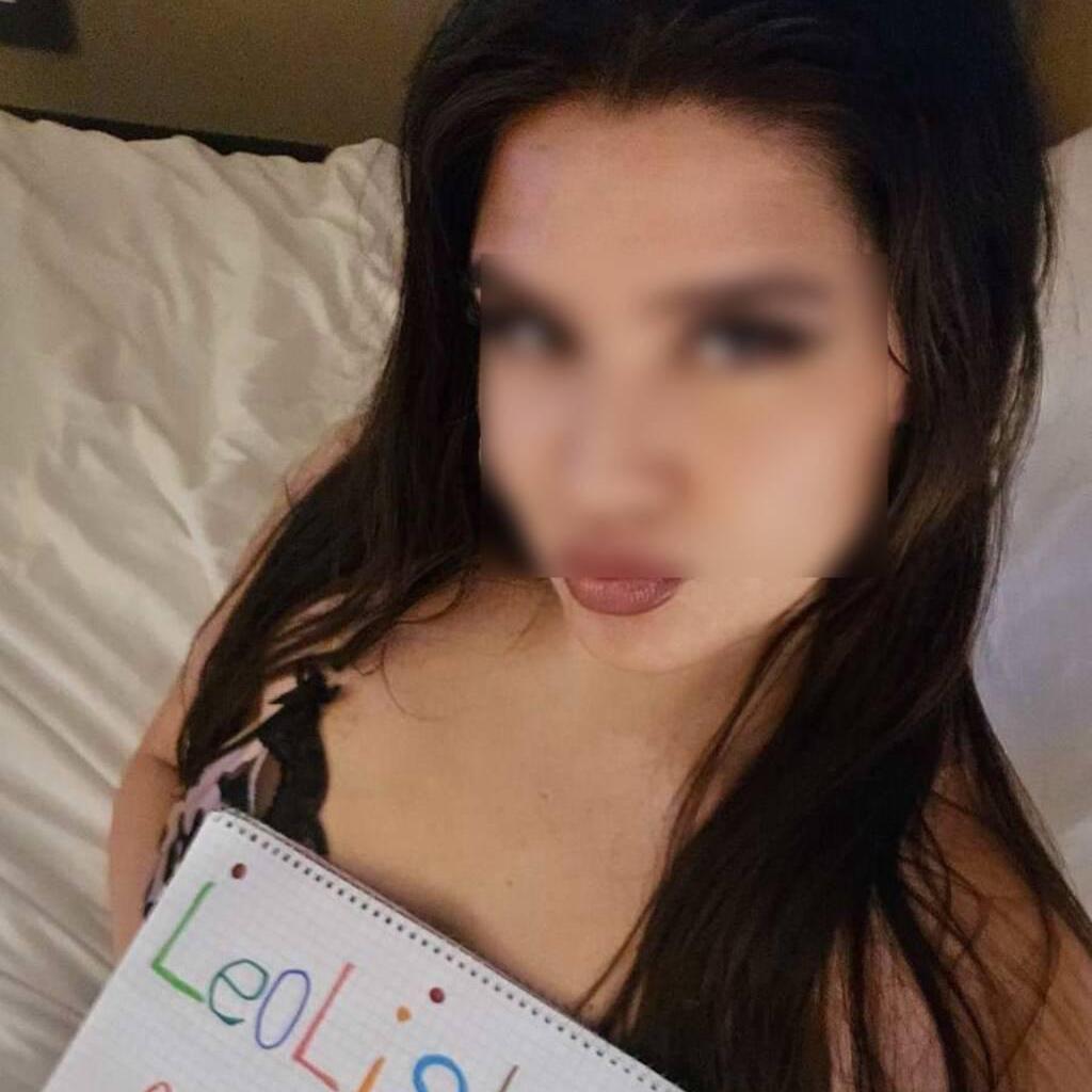 
                        Willow
                     is Female Escorts. | windsor | Ontario | Canada | canadatopescorts.com 