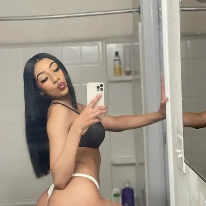 
                        Kiara
                     is Female Escorts. | St. Albert | Alberta | Canada | canadatopescorts.com 