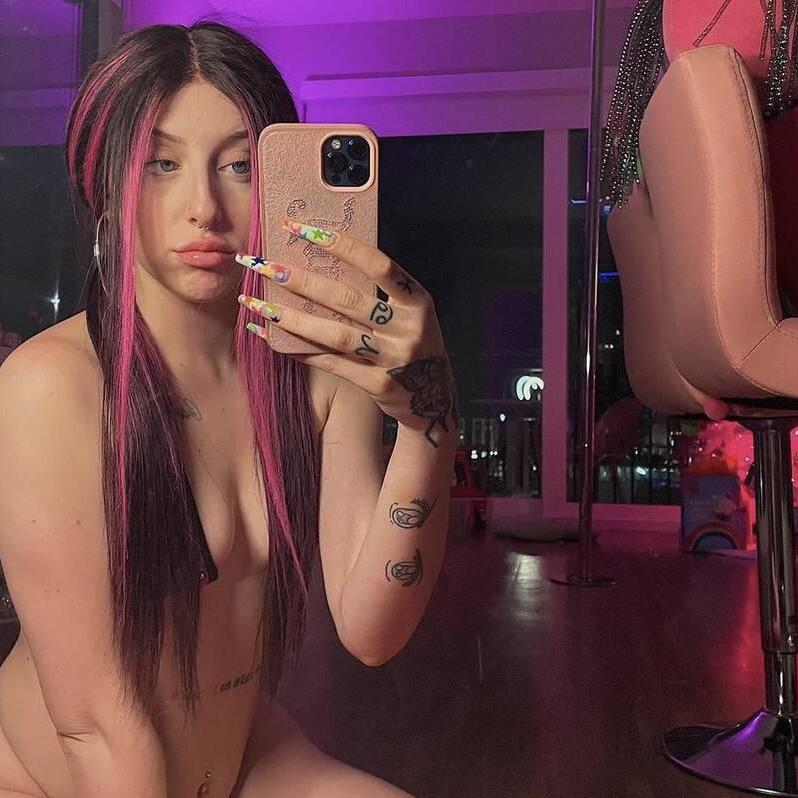 
                        MELODY
                     is Female Escorts. | St. John | New Brunswick | Canada | canadatopescorts.com 