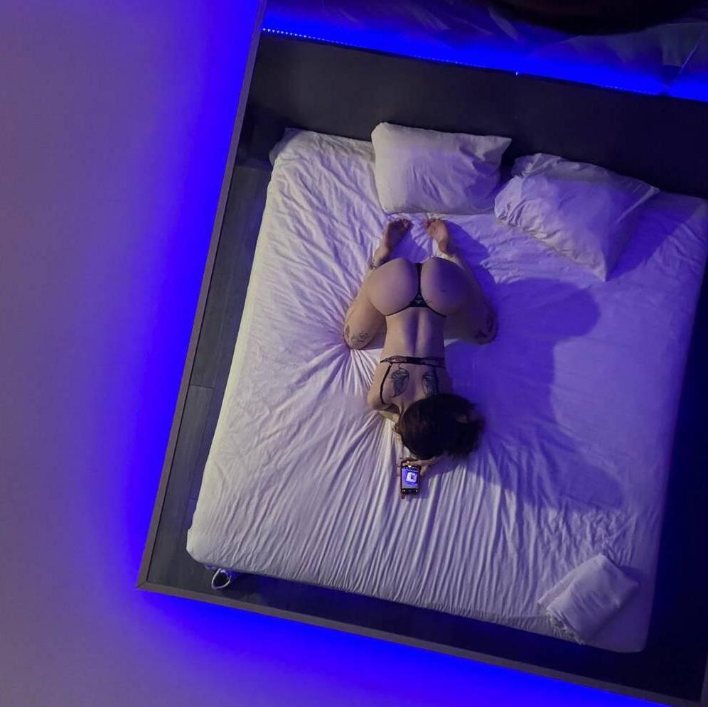 
                        MELODY
                     is Female Escorts. | St. John | New Brunswick | Canada | canadatopescorts.com 