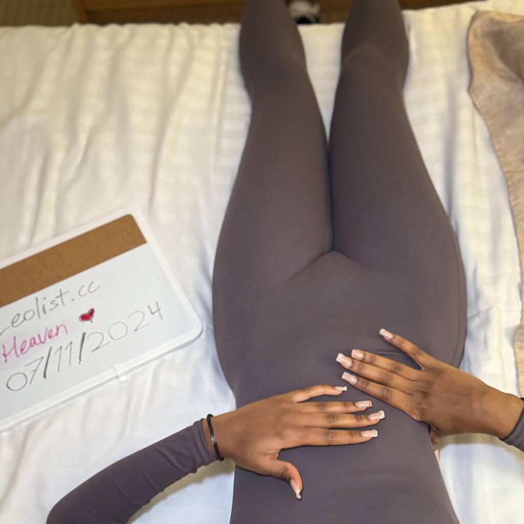 
                        Desiree
                     is Female Escorts. | Niagara | Ontario | Canada | canadatopescorts.com 