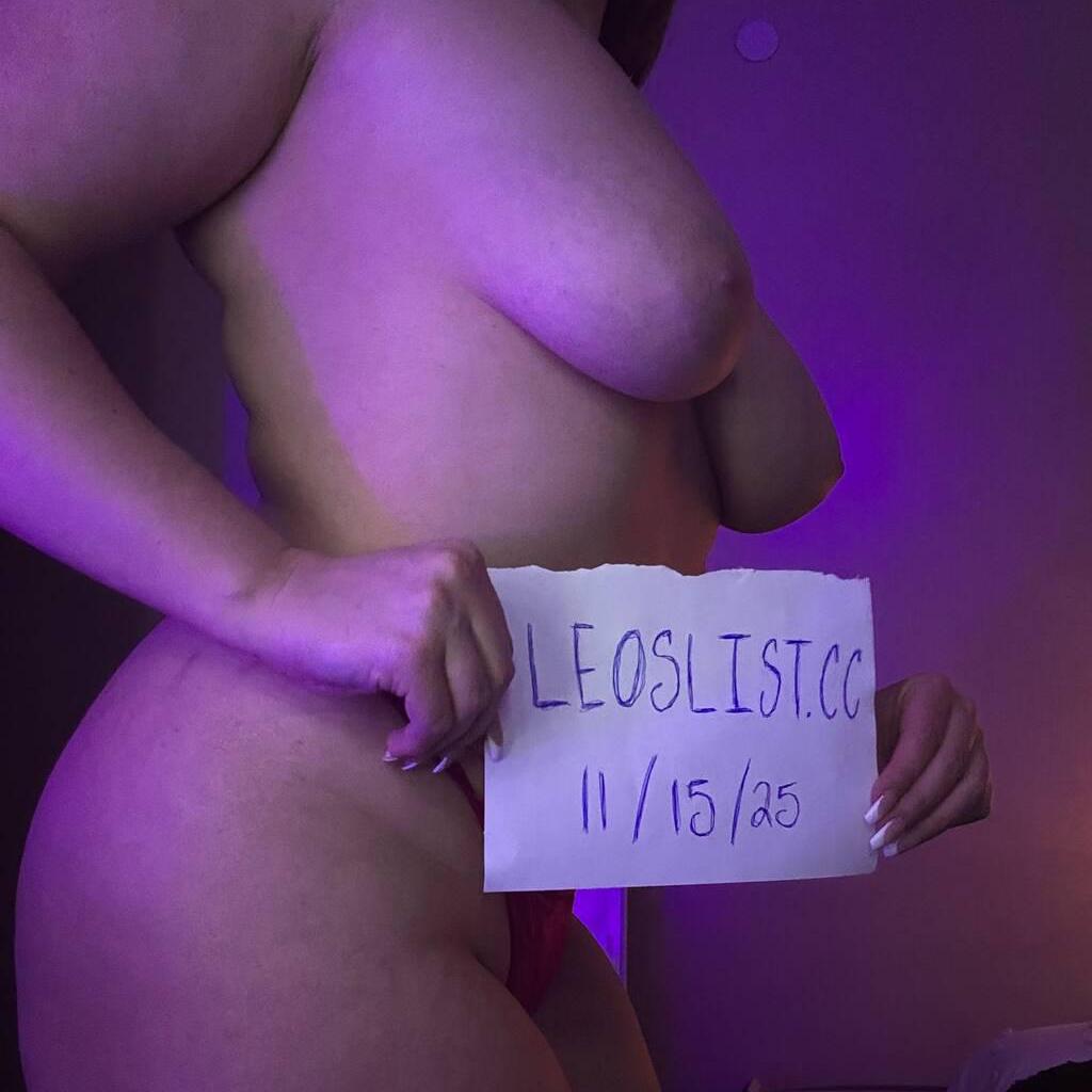 
                        Brittney
                     is Female Escorts. | Barrie | Ontario | Canada | canadatopescorts.com 