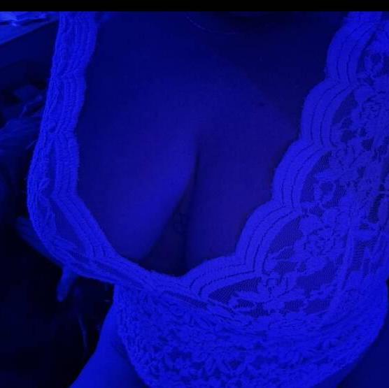 
                        Lyly
                     is Female Escorts. | Montreal | Quebec | Canada | canadatopescorts.com 