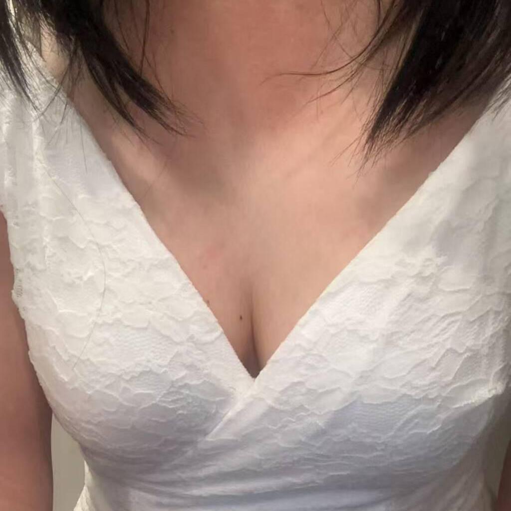 
                        Sara
                     is Female Escorts. | Montreal | Quebec | Canada | canadatopescorts.com 