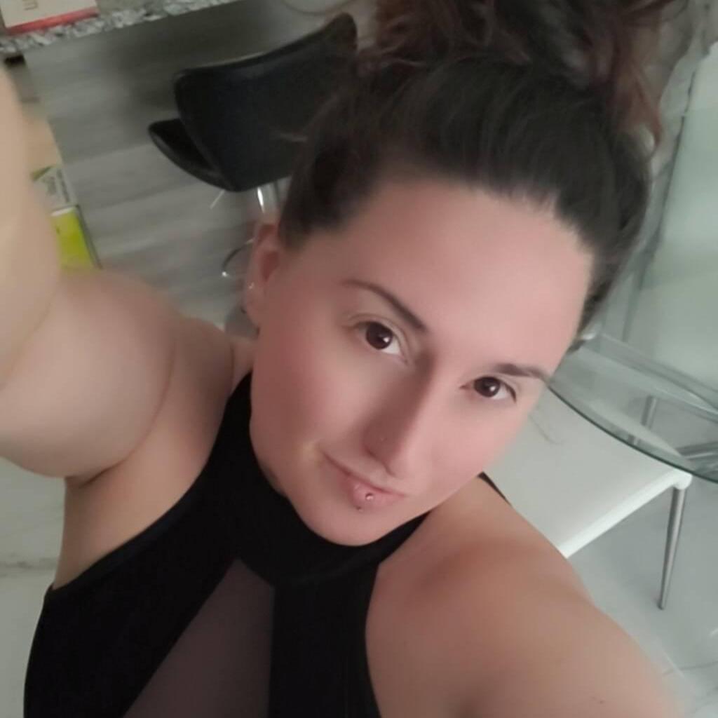 
                        lexy sawyer
                     is Female Escorts. | Montreal | Quebec | Canada | canadatopescorts.com 