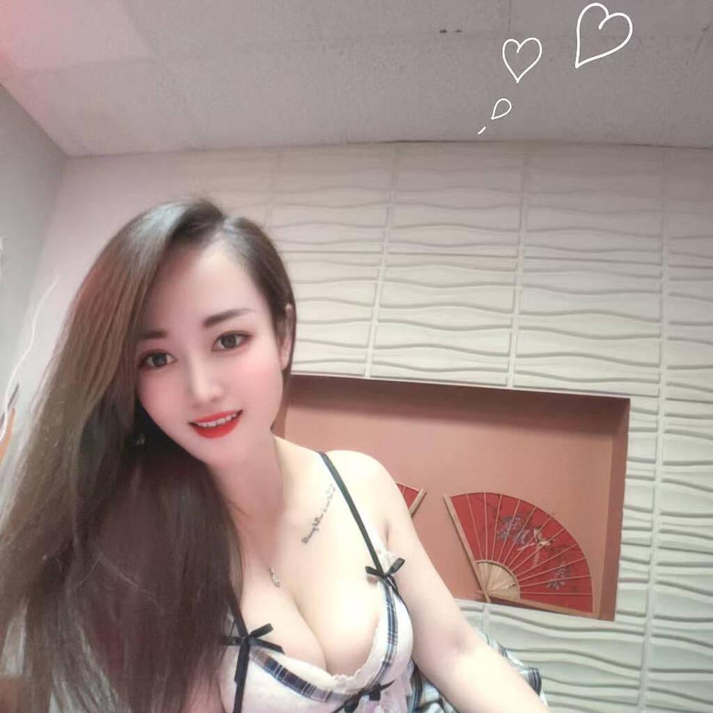 
                        8131-99st
                     is Female Escorts. | Cariboo | British Columbia | Canada | canadatopescorts.com 