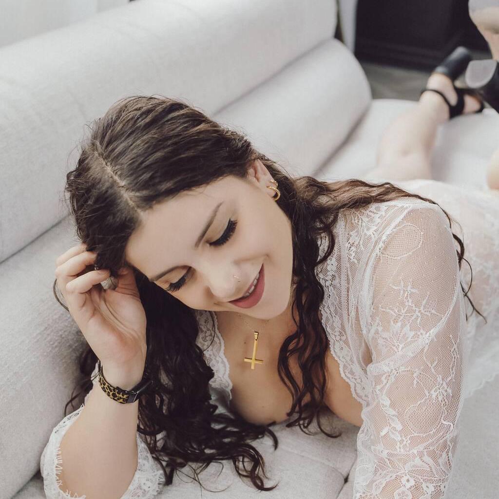 
                        Alice May
                     is Female Escorts. | Montreal | Quebec | Canada | canadatopescorts.com 