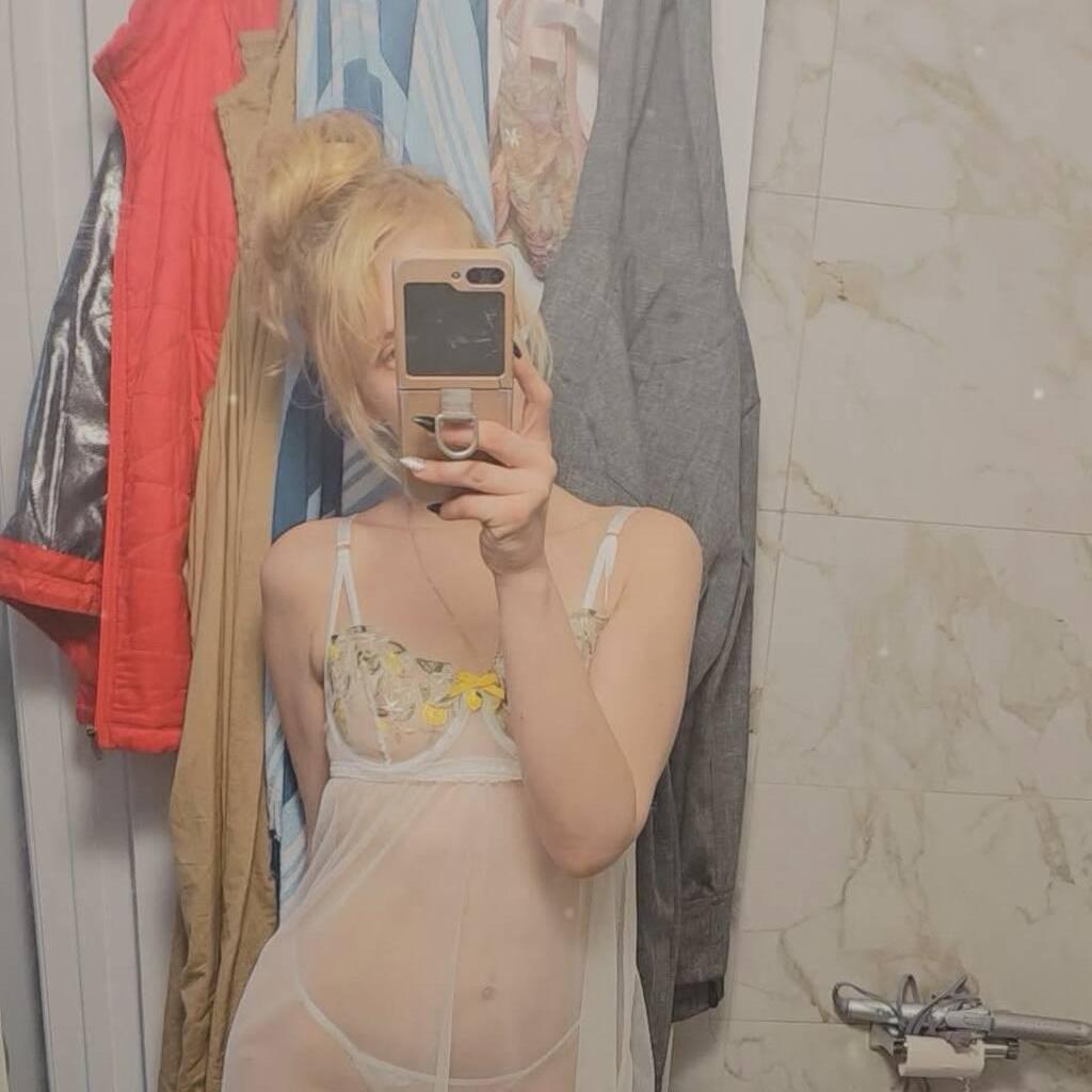 
                        Mia
                     is Female Escorts. | Barrie | Ontario | Canada | canadatopescorts.com 