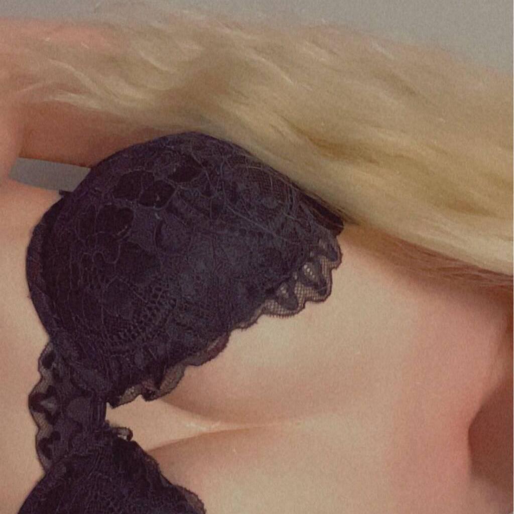 
                        Nikki Lixx or Lola Vixon
                     is Female Escorts. | Hamilton | Ontario | Canada | canadatopescorts.com 