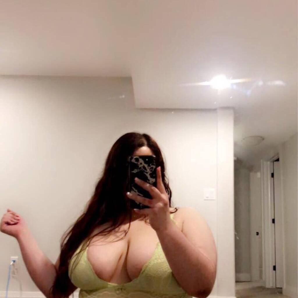 
                        Amina
                     is Female Escorts. | windsor | Ontario | Canada | canadatopescorts.com 