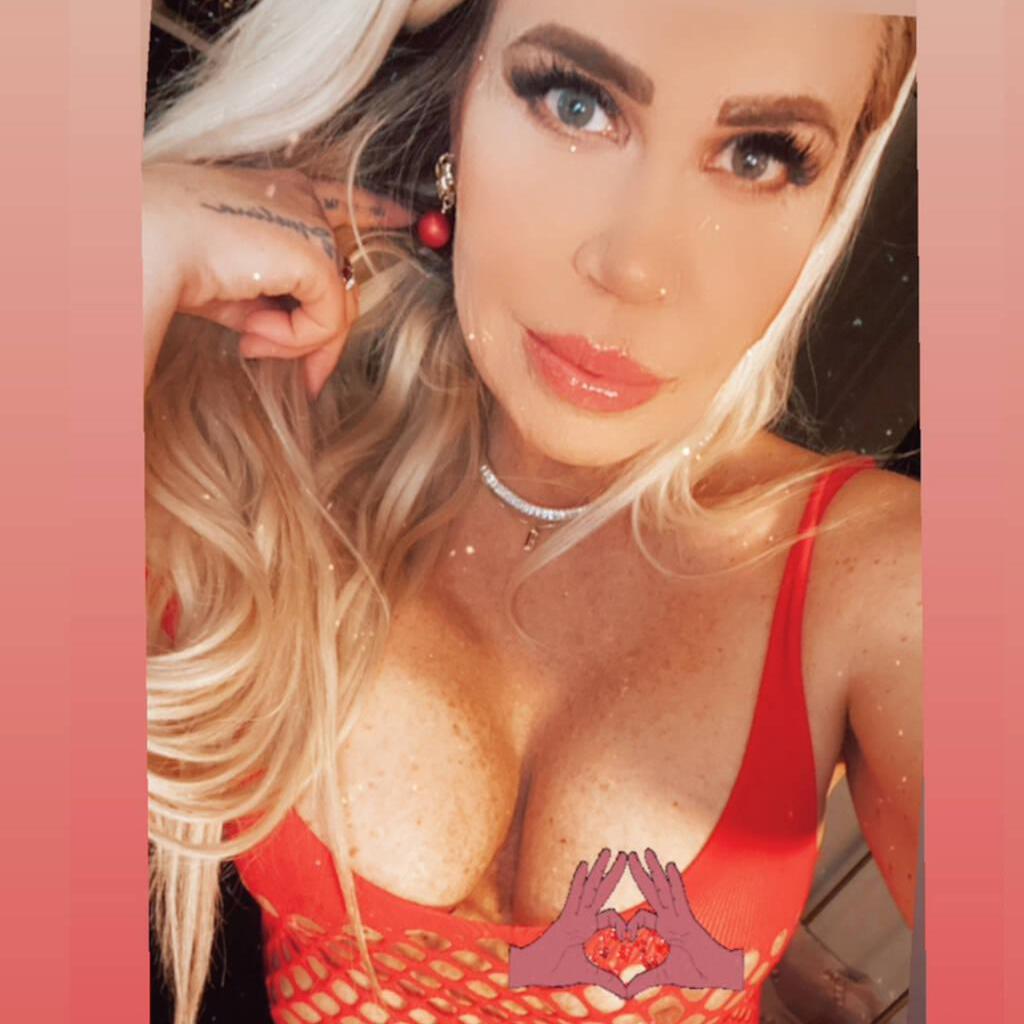 
                        Top 1 Canadien Milf
                     is Female Escorts. | Quebec City | Quebec | Canada | canadatopescorts.com 