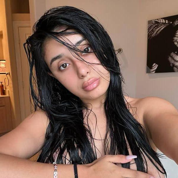 
                        Lili
                     is Female Escorts. | Trois Rivieres | Quebec | Canada | canadatopescorts.com 