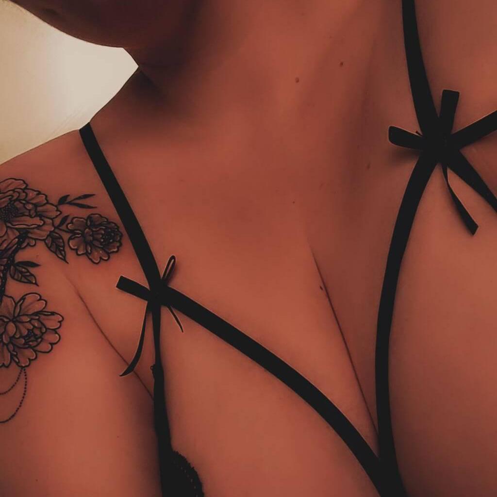 
                        Viola
                     is Female Escorts. | Winnipeg | Manitoba | Canada | canadatopescorts.com 