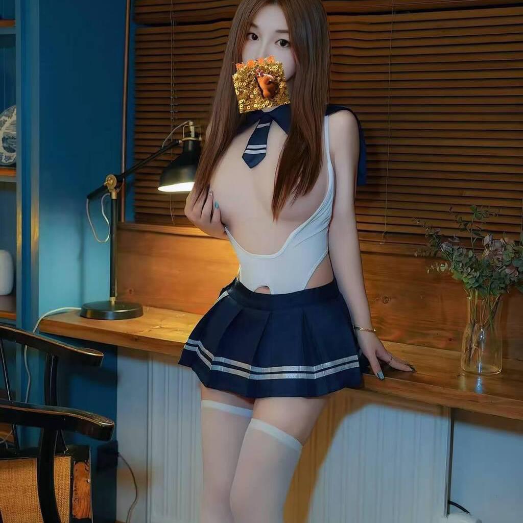 
                        Barbie
                     is Female Escorts. | Nanaimo | British Columbia | Canada | canadatopescorts.com 