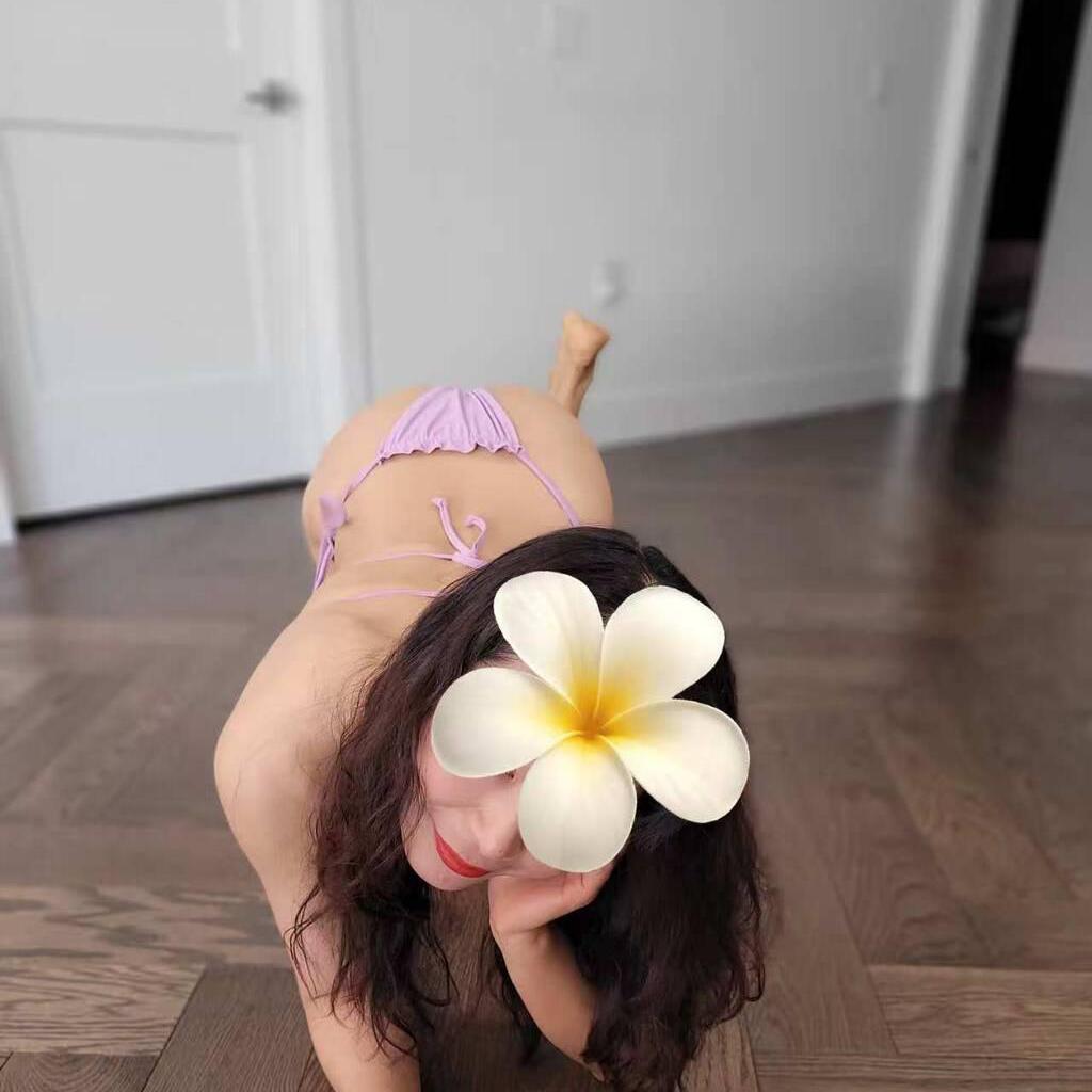 
                        Anna
                     is Female Escorts. | Vancouver | British Columbia | Canada | canadatopescorts.com 