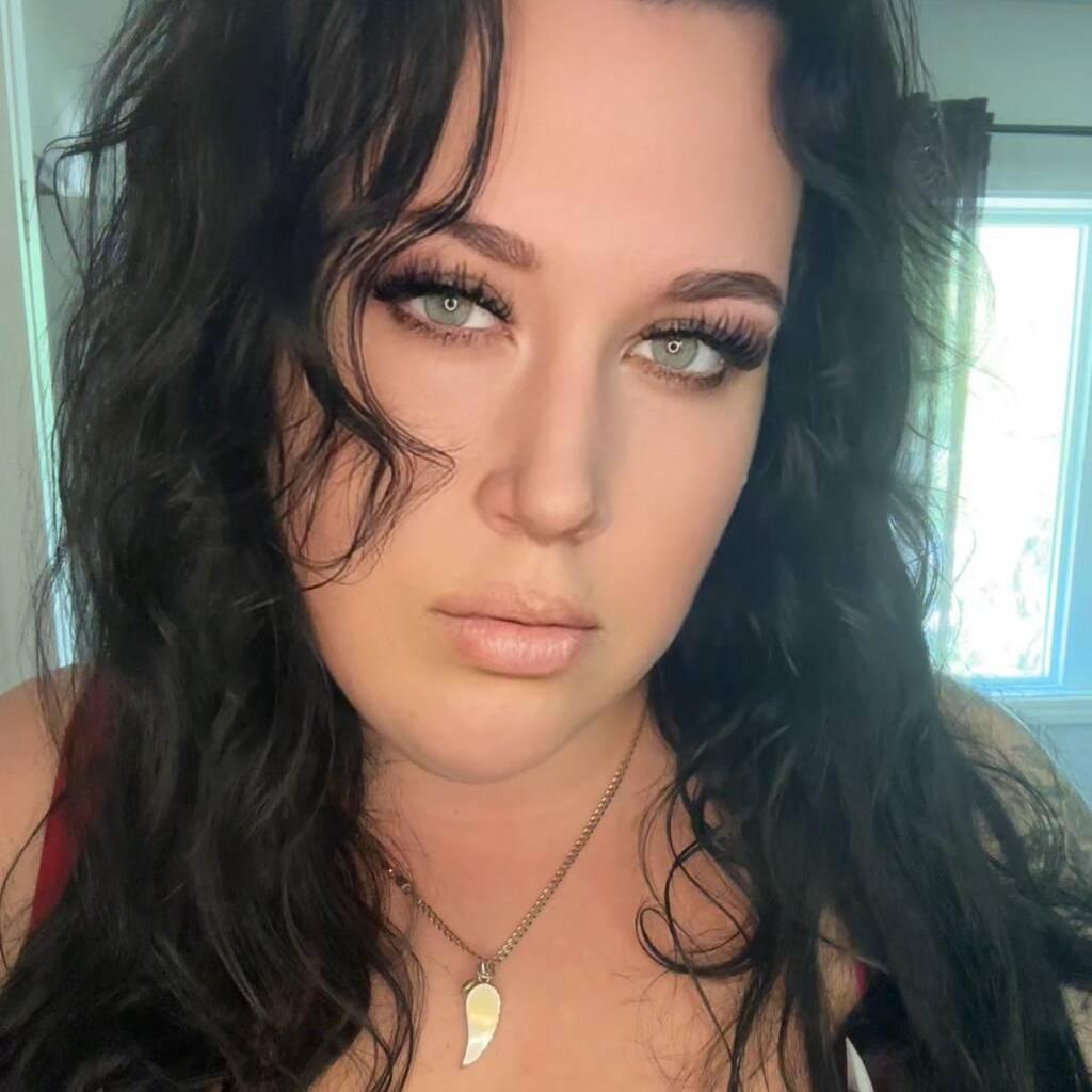 
                        Emerald @ Fantasy Spa
                     is Female Escorts. | Regina | Saskatchewan | Canada | canadatopescorts.com 