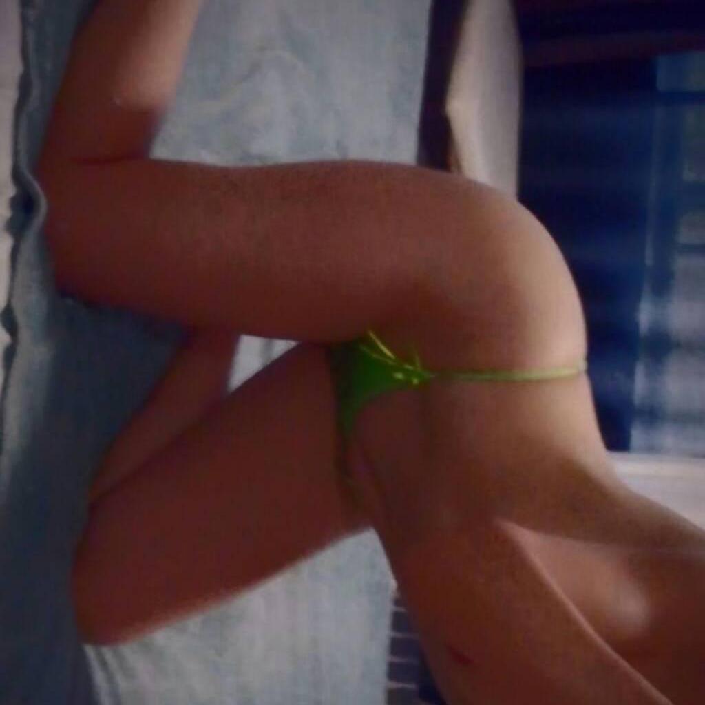 
                        JASMINE
                     is Female Escorts. | Montreal | Quebec | Canada | canadatopescorts.com 