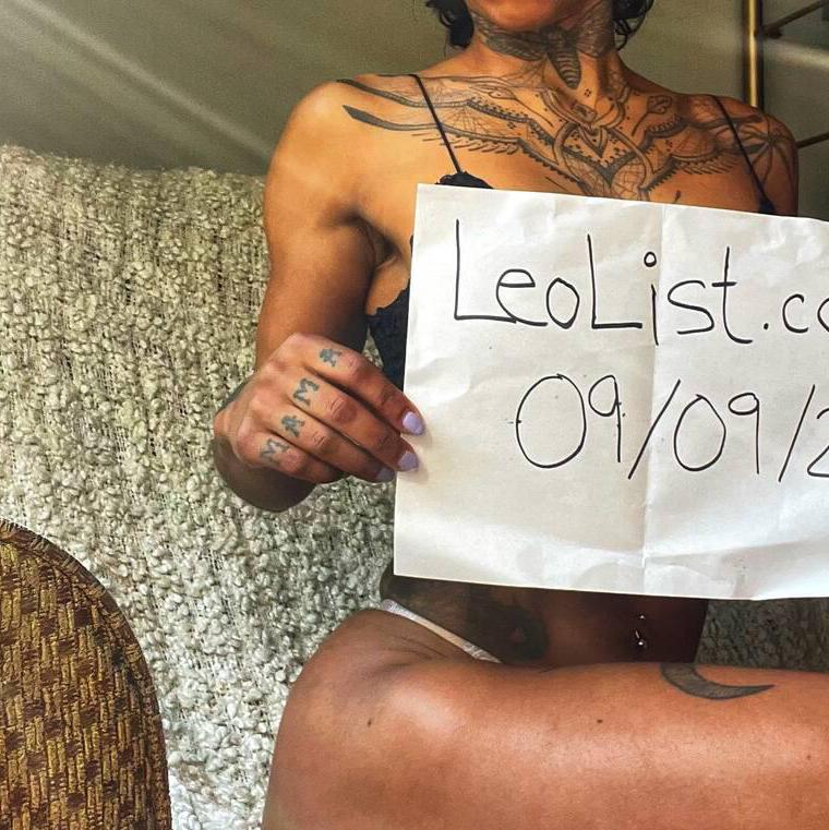 
                        TinyFitWife 587.859.1090
                     is Female Escorts. | Red Deer | Alberta | Canada | canadatopescorts.com 