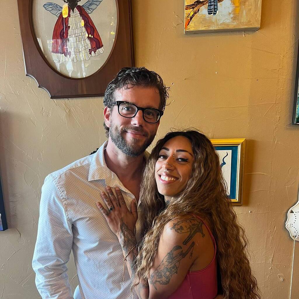 
                        TinyFitWife 587.859.1090
                     is Female Escorts. | Red Deer | Alberta | Canada | canadatopescorts.com 