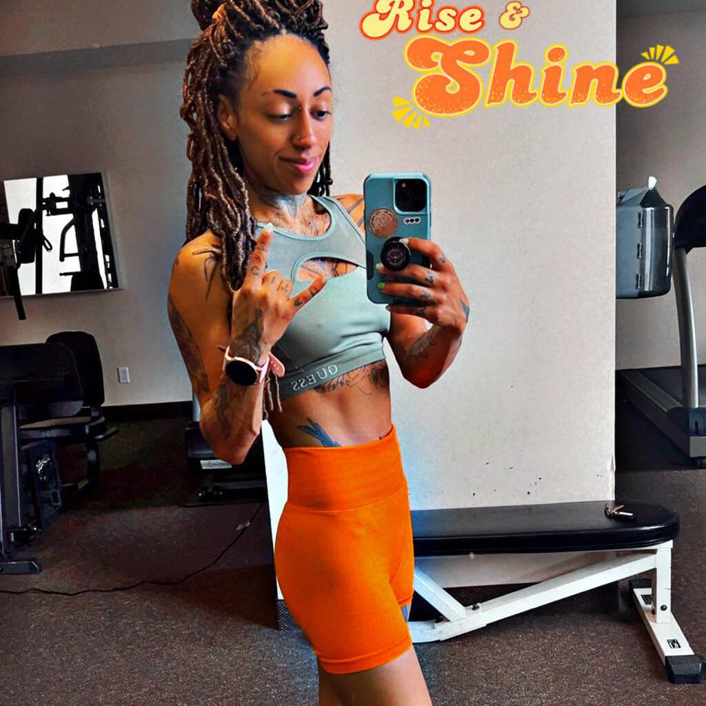 
                        TinyFitWife 587.859.1090
                     is Female Escorts. | Red Deer | Alberta | Canada | canadatopescorts.com 