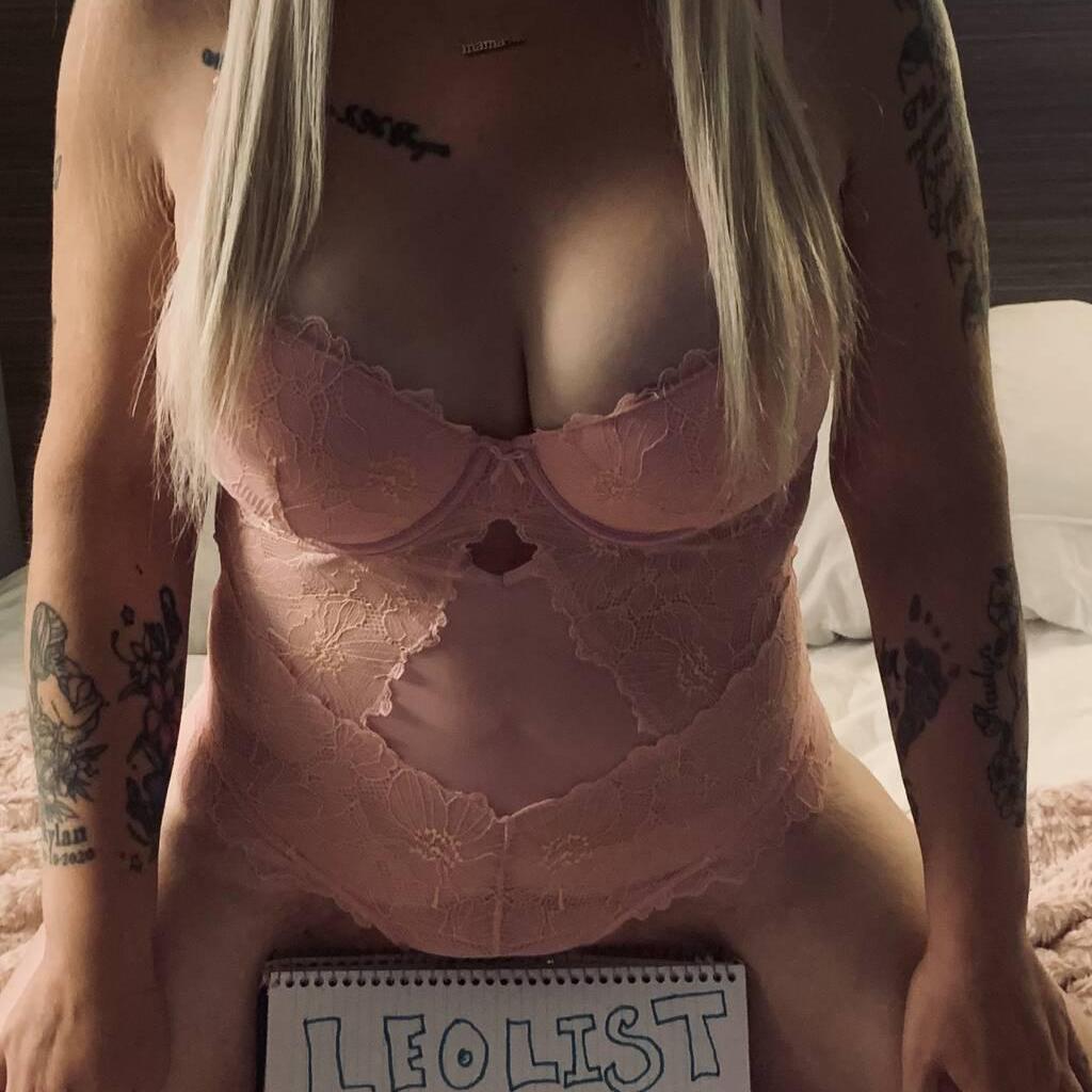 
                        Peyton
                     is Female Escorts. | Peace River Country | British Columbia | Canada | canadatopescorts.com 