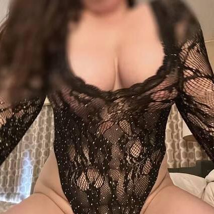 
                        Mona
                     is Female Escorts. | Barrie | Ontario | Canada | canadatopescorts.com 