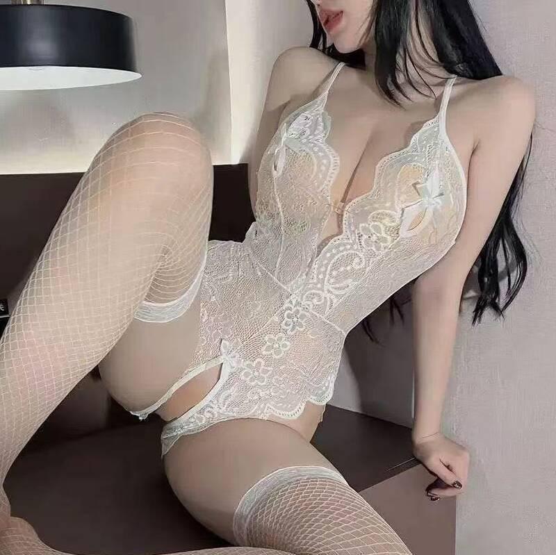 
                        Kiki
                     is Female Escorts. | St. Albert | Alberta | Canada | canadatopescorts.com 