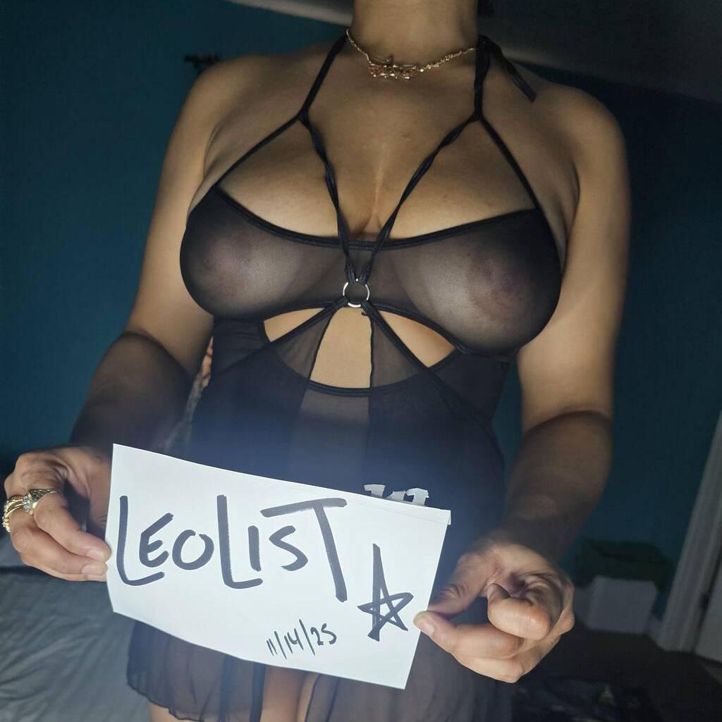 
                        Magenta
                     is Female Escorts. | Hamilton | Ontario | Canada | canadatopescorts.com 