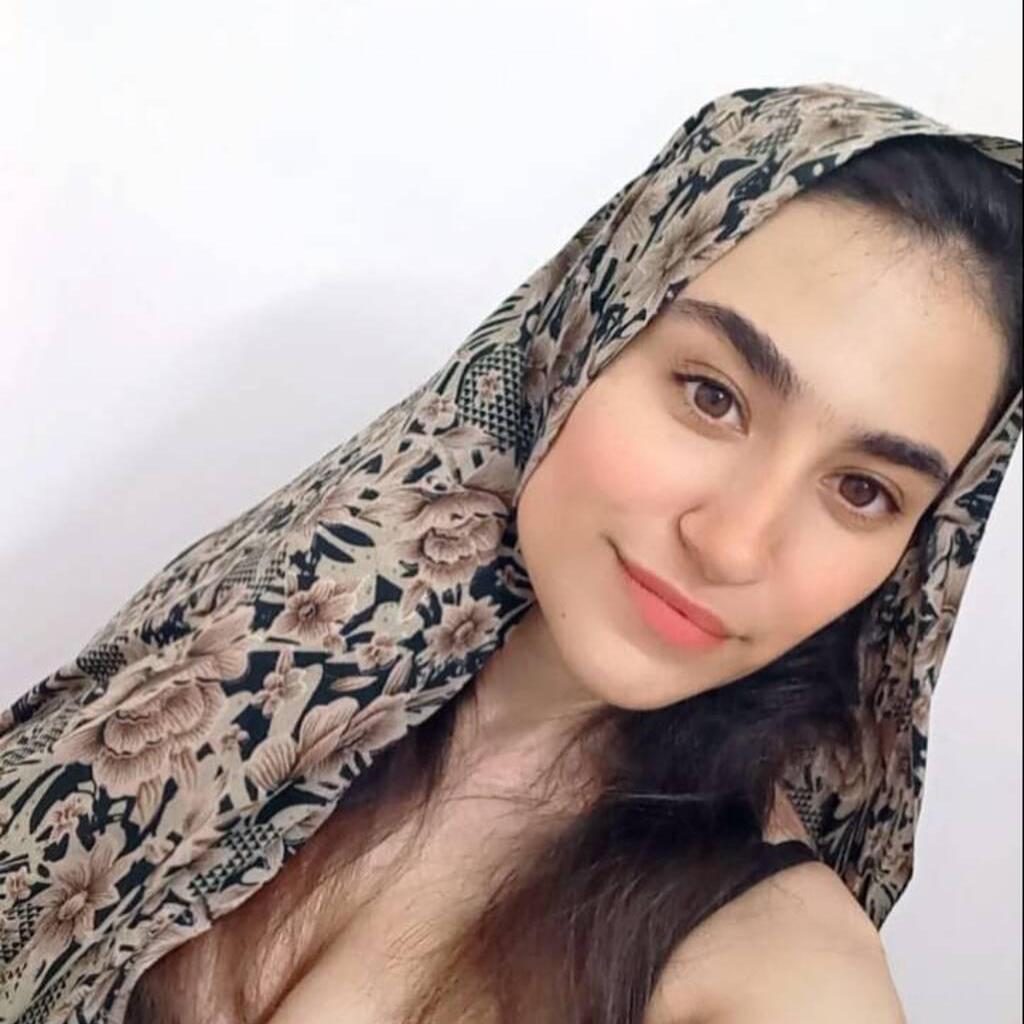 
                        Ritu Kumari
                     is Female Escorts. | Kitchener | Ontario | Canada | canadatopescorts.com 