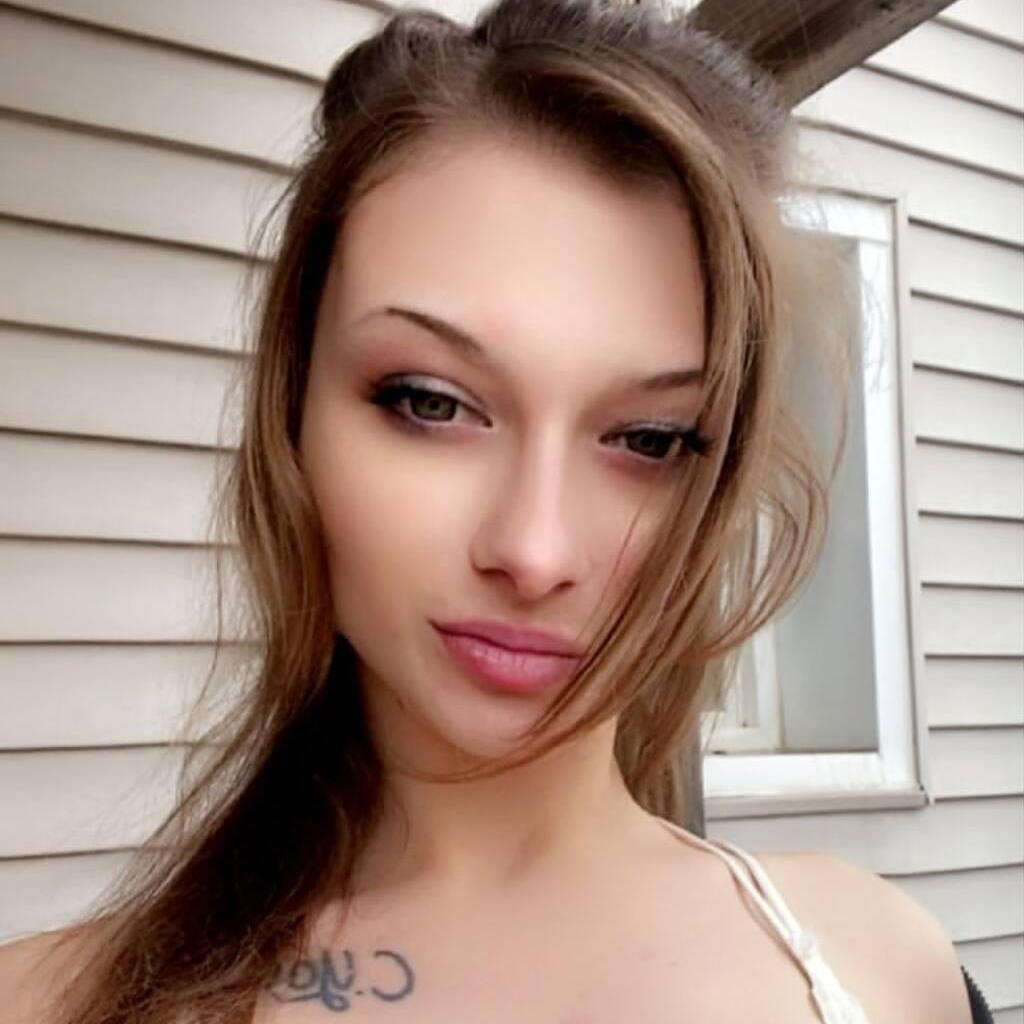 
                        Harley
                     is Female Escorts. | Sudbury | Ontario | Canada | canadatopescorts.com 