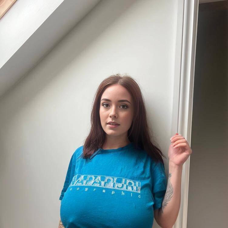 
                        Missi Rae
                     is Female Escorts. | Barrie | Ontario | Canada | canadatopescorts.com 