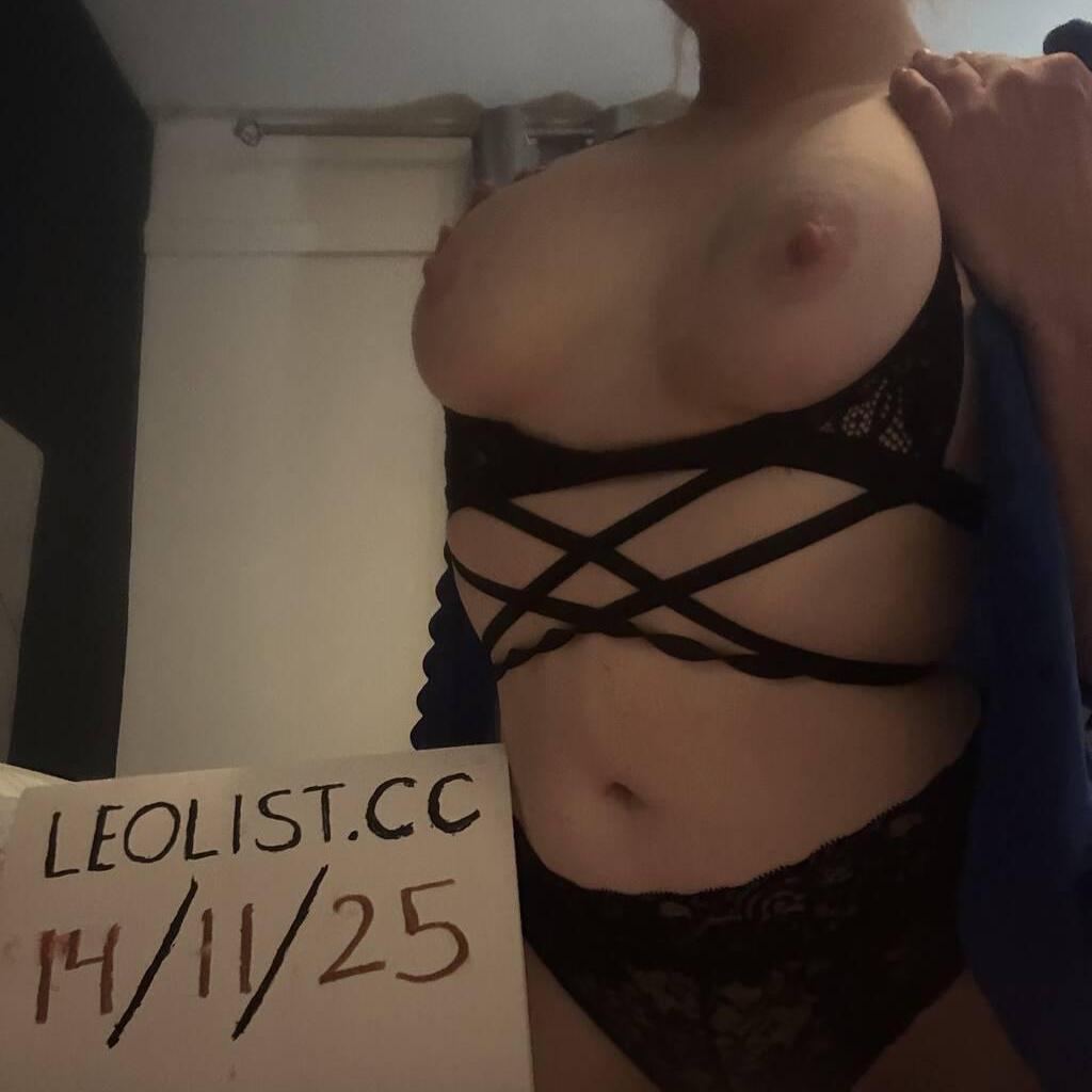 
                        Kylie
                     is Female Escorts. | Hamilton | Ontario | Canada | canadatopescorts.com 