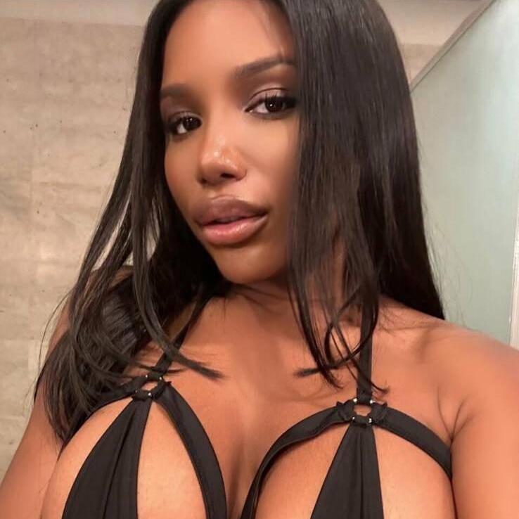 
                        Catalina
                     is Female Escorts. | Sudbury | Ontario | Canada | canadatopescorts.com 