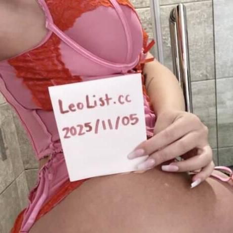 
                        Riley
                     is Female Escorts. | windsor | Ontario | Canada | canadatopescorts.com 