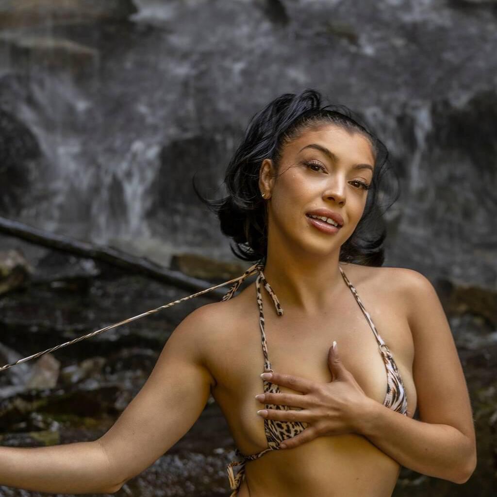 
                        Nikki Benz
                     is Female Escorts. | Hamilton | Ontario | Canada | canadatopescorts.com 