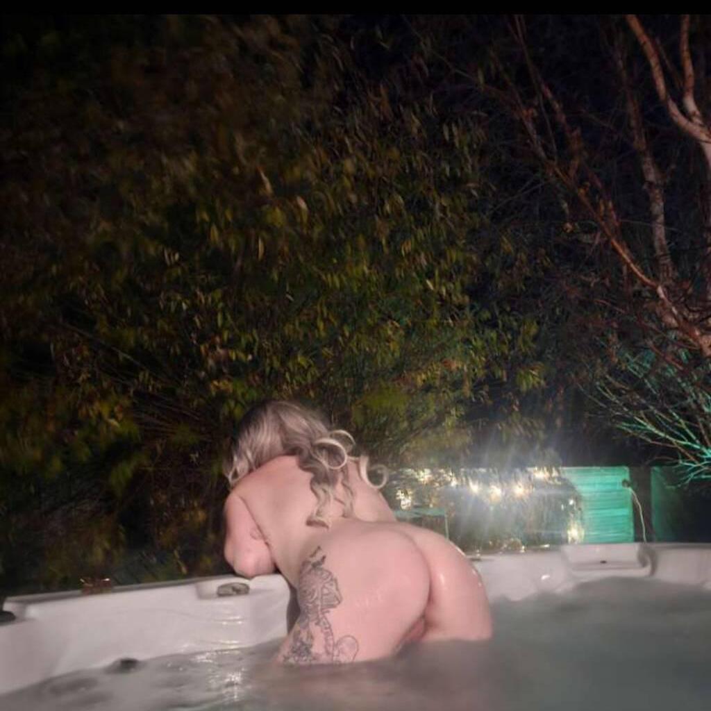 
                        Braxie
                     is Female Escorts. | Regina | Saskatchewan | Canada | canadatopescorts.com 