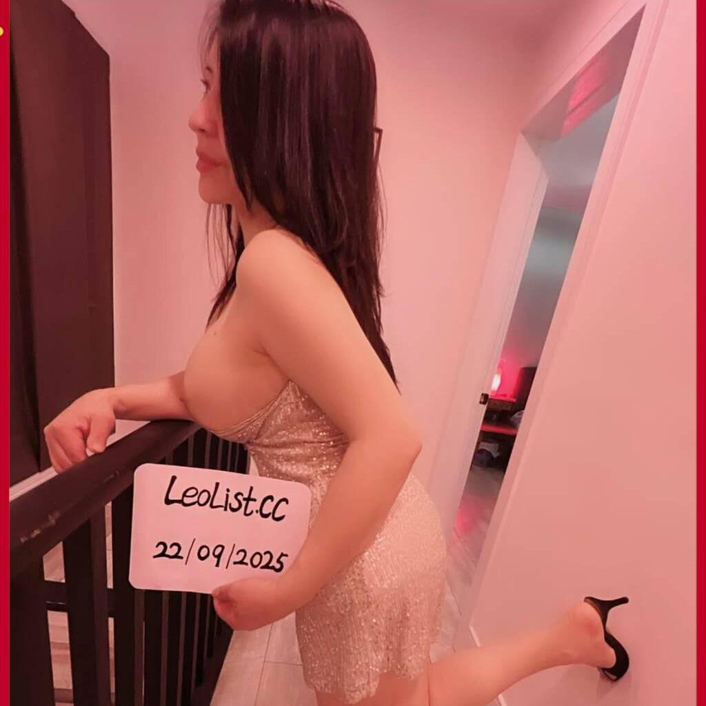 
                        Amy/Jenny
                     is Female Escorts. | Toronto | Ontario | Canada | canadatopescorts.com 