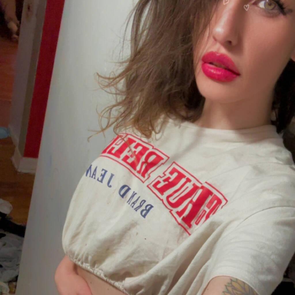 
                        Brielle
                     is Female Escorts. | Prince Albert | Saskatchewan | Canada | canadatopescorts.com 