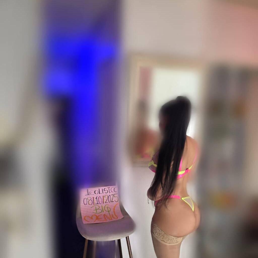 
                        New  jeniffer super menu
                     is Female Escorts. | Toronto | Ontario | Canada | canadatopescorts.com 