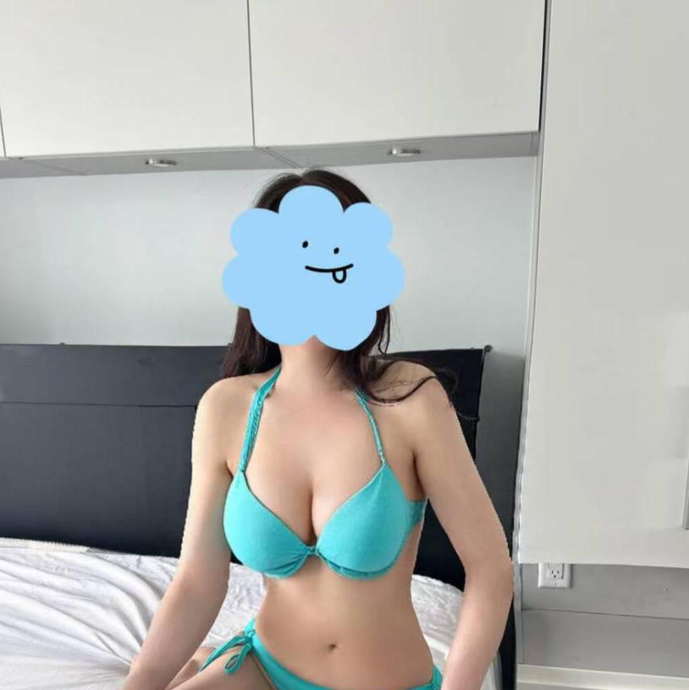 
                        Mia
                     is Female Escorts. | Quebec City | Quebec | Canada | canadatopescorts.com 