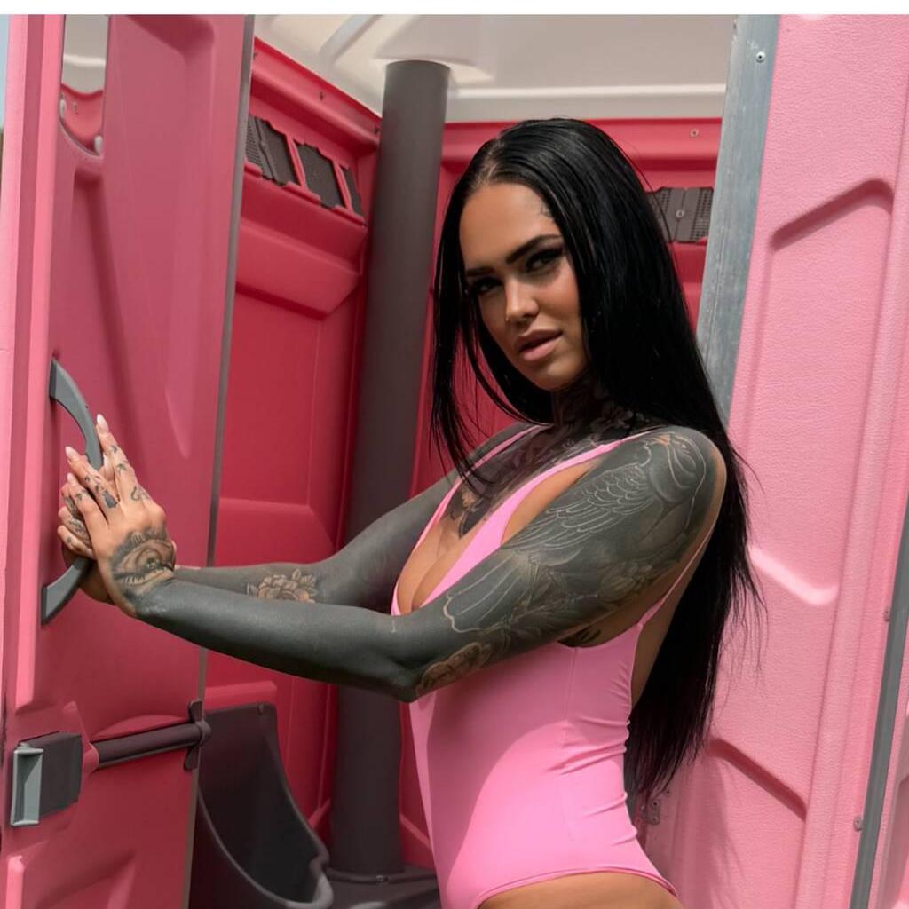 
                        Euphoria
                     is Female Escorts. | Sherbrooke | Quebec | Canada | canadatopescorts.com 