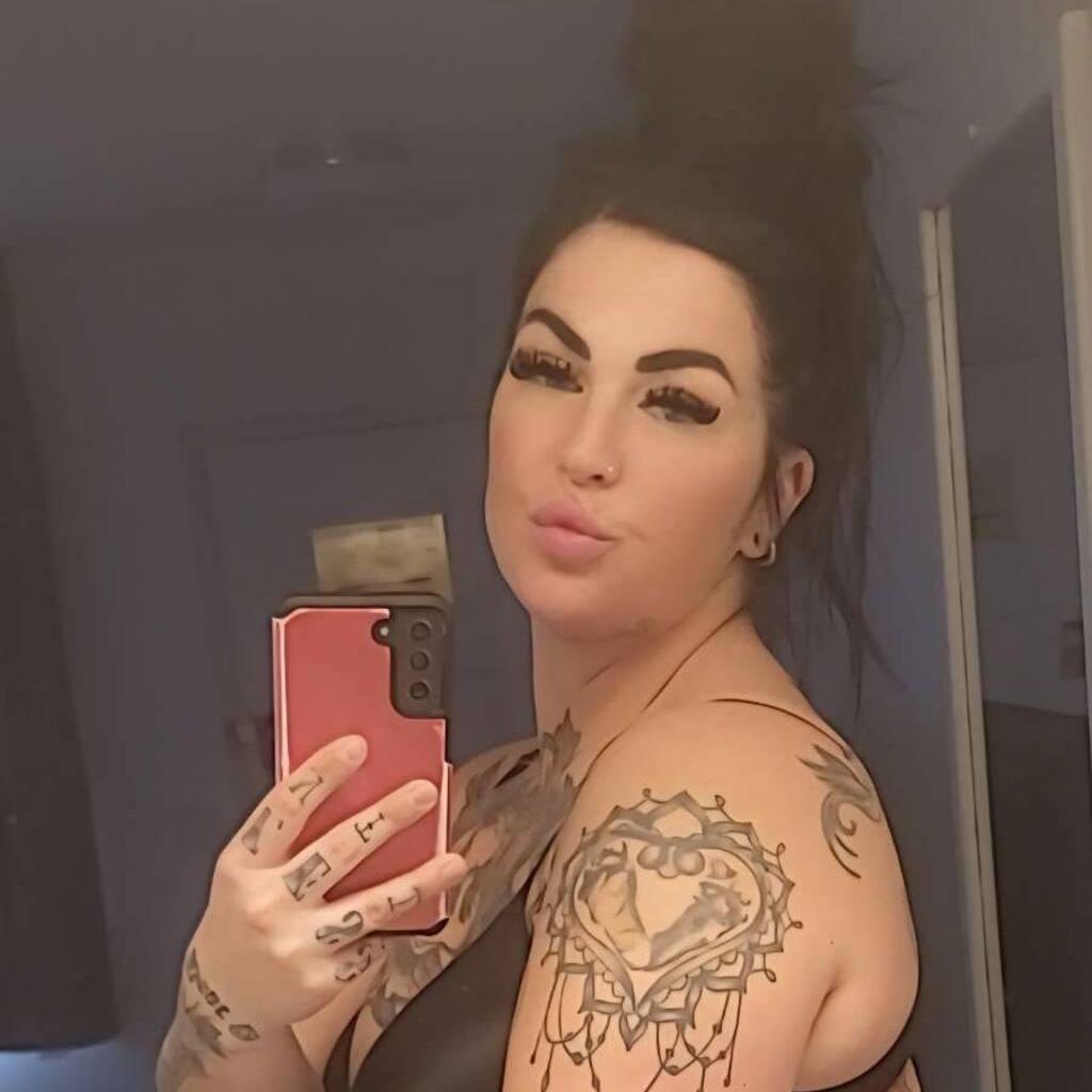 
                        Sweet GEMMA DIAMOND
                     is Female Escorts. | Regina | Saskatchewan | Canada | canadatopescorts.com 