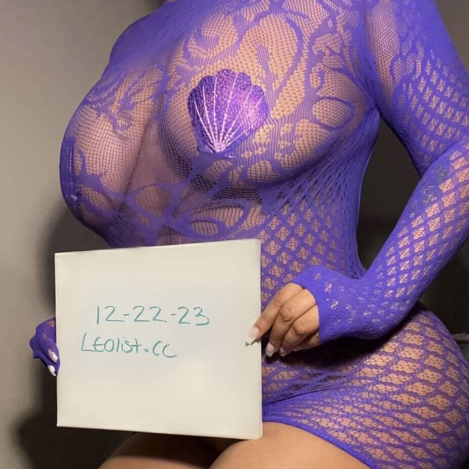 
                        Alyssa
                     is Female Escorts. | Edmonton | Alberta | Canada | canadatopescorts.com 