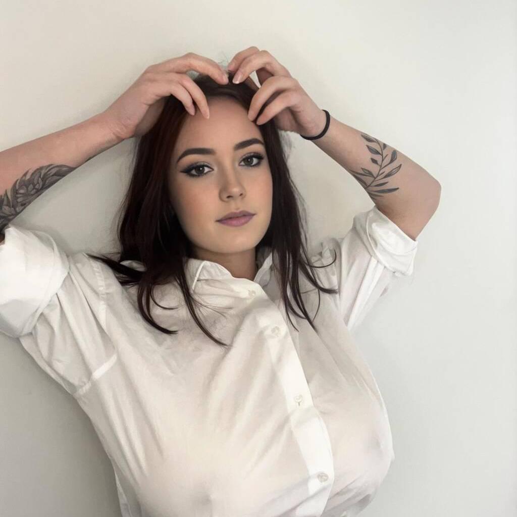 
                        BreezieBaby
                     is Female Escorts. | Kelowna | British Columbia | Canada | canadatopescorts.com 