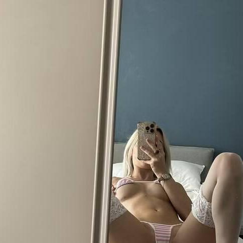 
                        Elena
                     is Female Escorts. | Nanaimo | British Columbia | Canada | canadatopescorts.com 