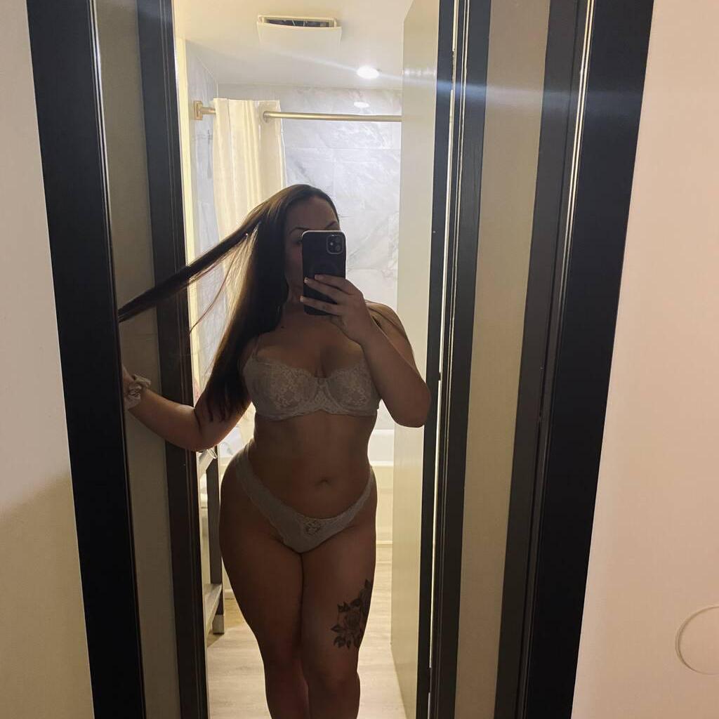 
                        Maddie
                     is Female Escorts. | Kingston | Ontario | Canada | canadatopescorts.com 