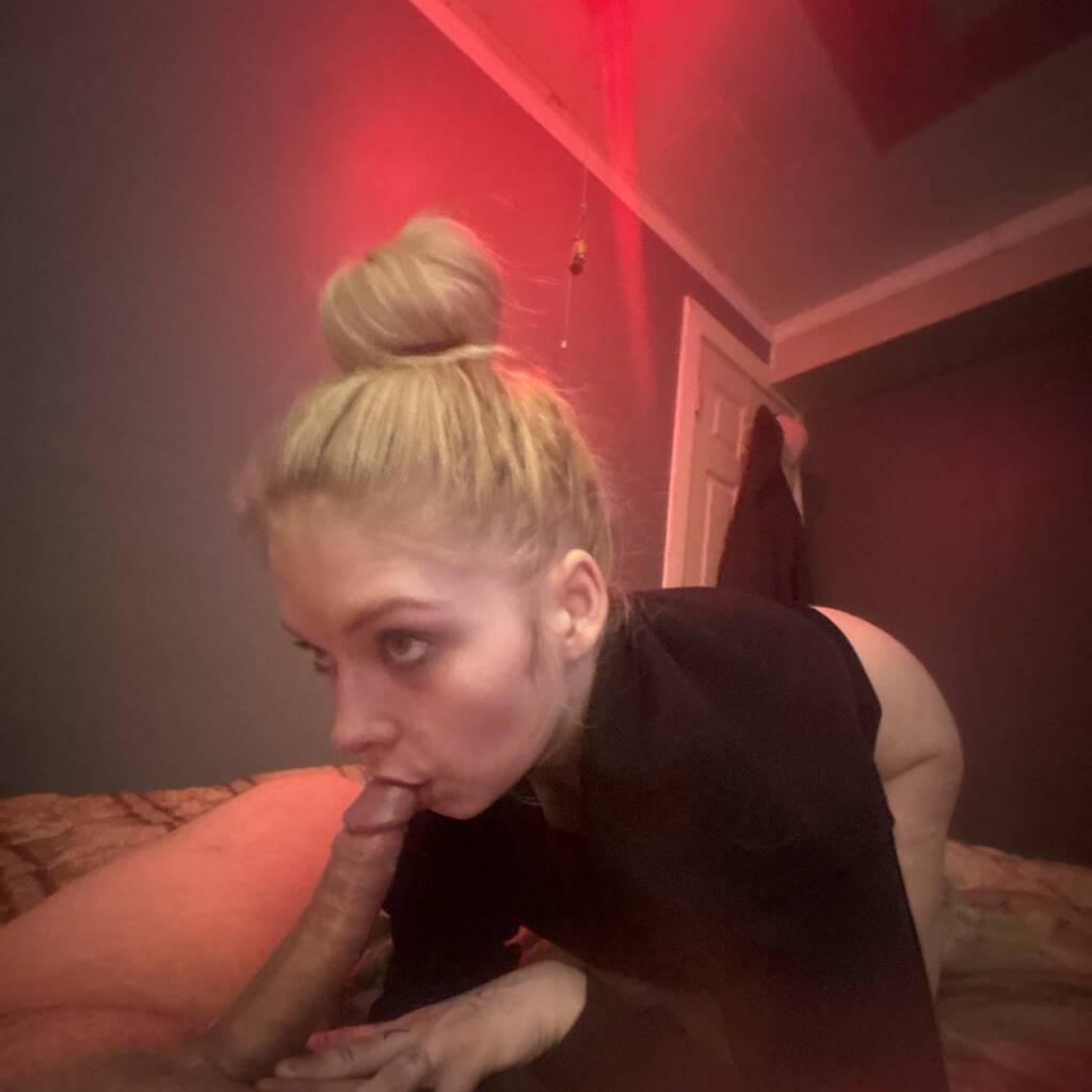 
                        Katie (THROAT GOAT)
                     is Female Escorts. | Calgary | Alberta | Canada | canadatopescorts.com 