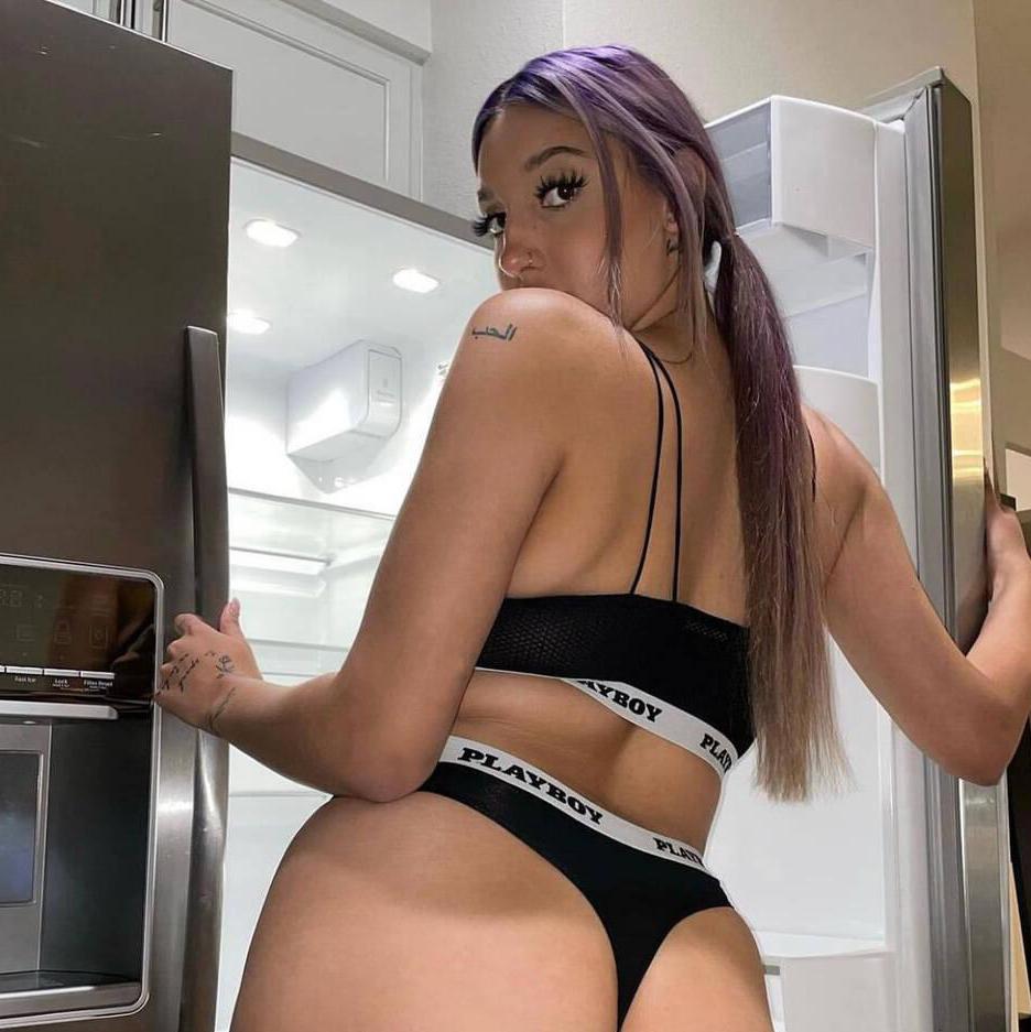 
                        Katelyn
                     is Female Escorts. | Barrie | Ontario | Canada | canadatopescorts.com 