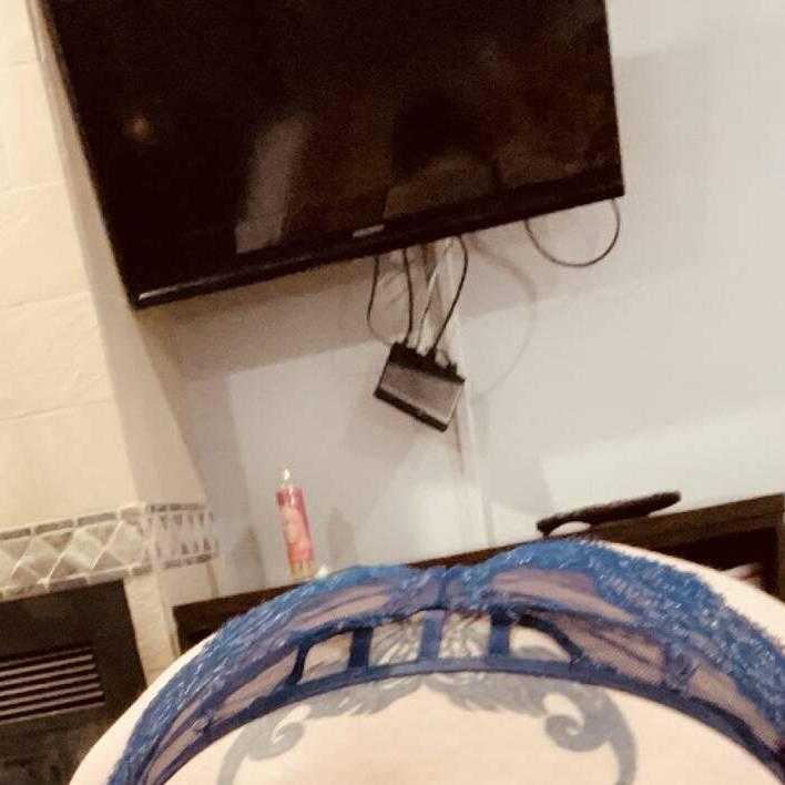 
                        Sav
                     is Female Escorts. | Cornwall | Ontario | Canada | canadatopescorts.com 