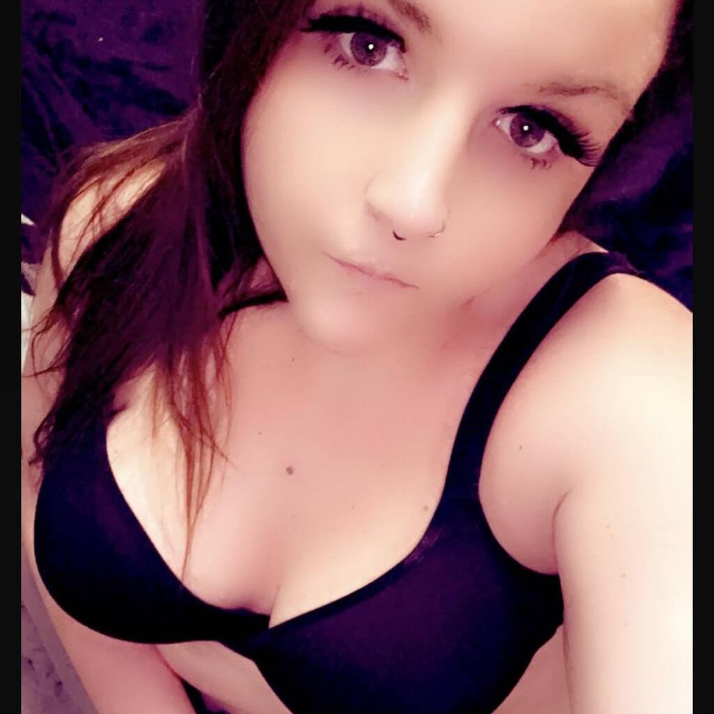 
                        Sav
                     is Female Escorts. | Cornwall | Ontario | Canada | canadatopescorts.com 